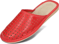 BAWAL منتجات جلدية، نعال صوفية، أحزمة، أحذية، مصنع في بولندا